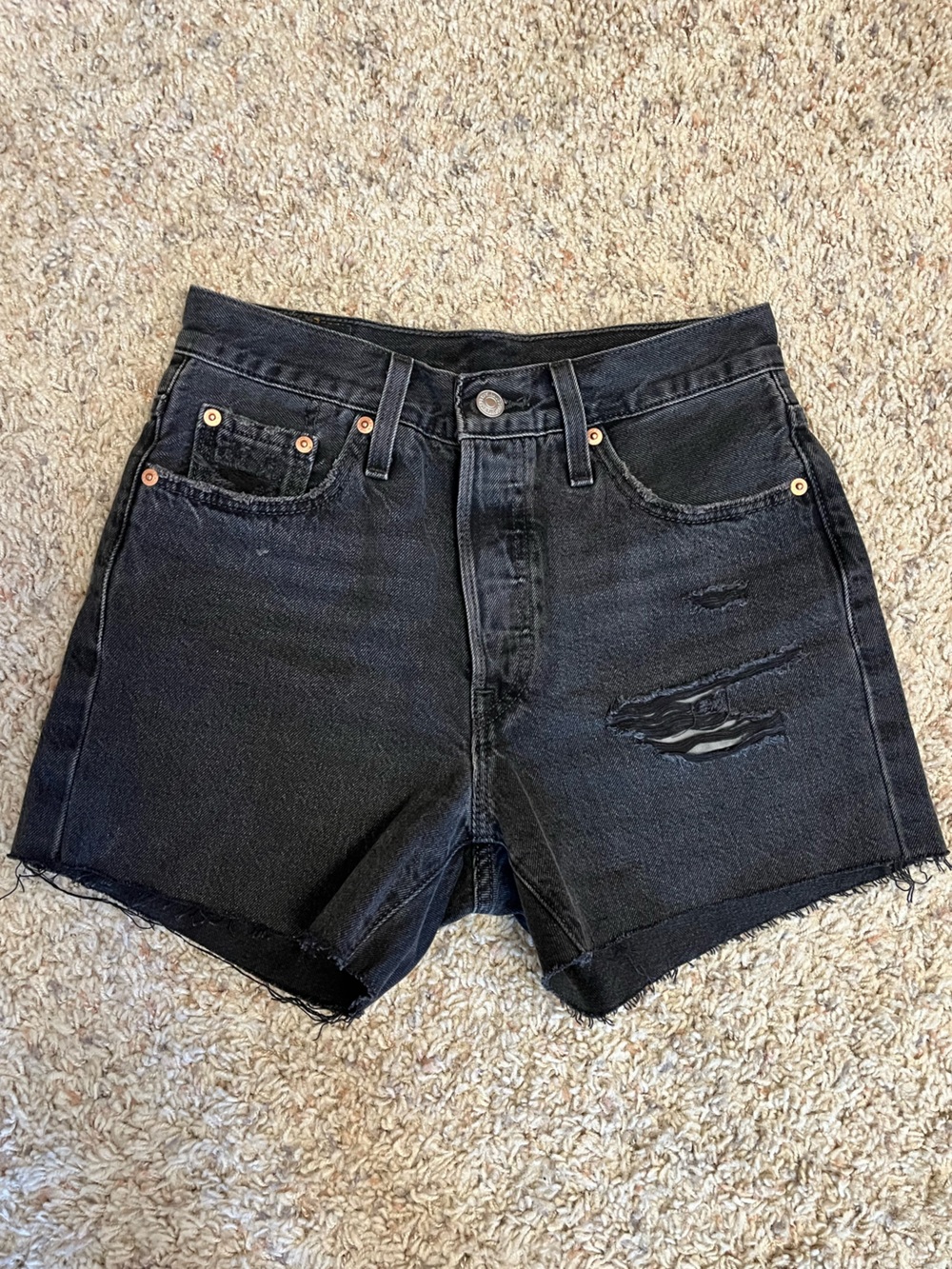 Levi’s black Jean shorts size 25